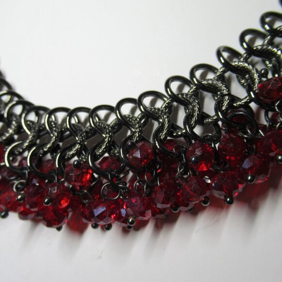 Chainmail Necklace & Earrings Set Silver with Red Beads Choker Collar Dangle - Picture 9 of 16